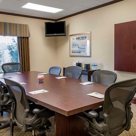 Hampton Inn Greenfield Eksteriør bilde