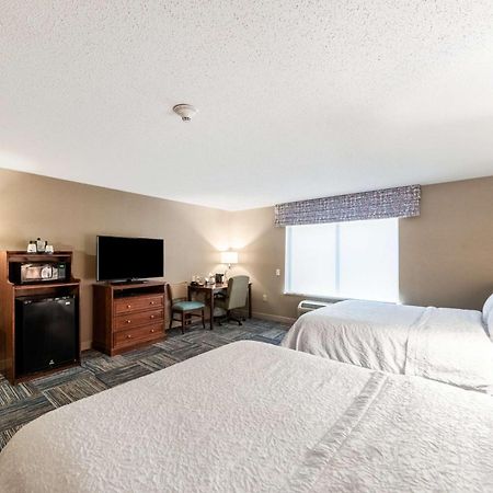 Hampton Inn Greenfield Eksteriør bilde
