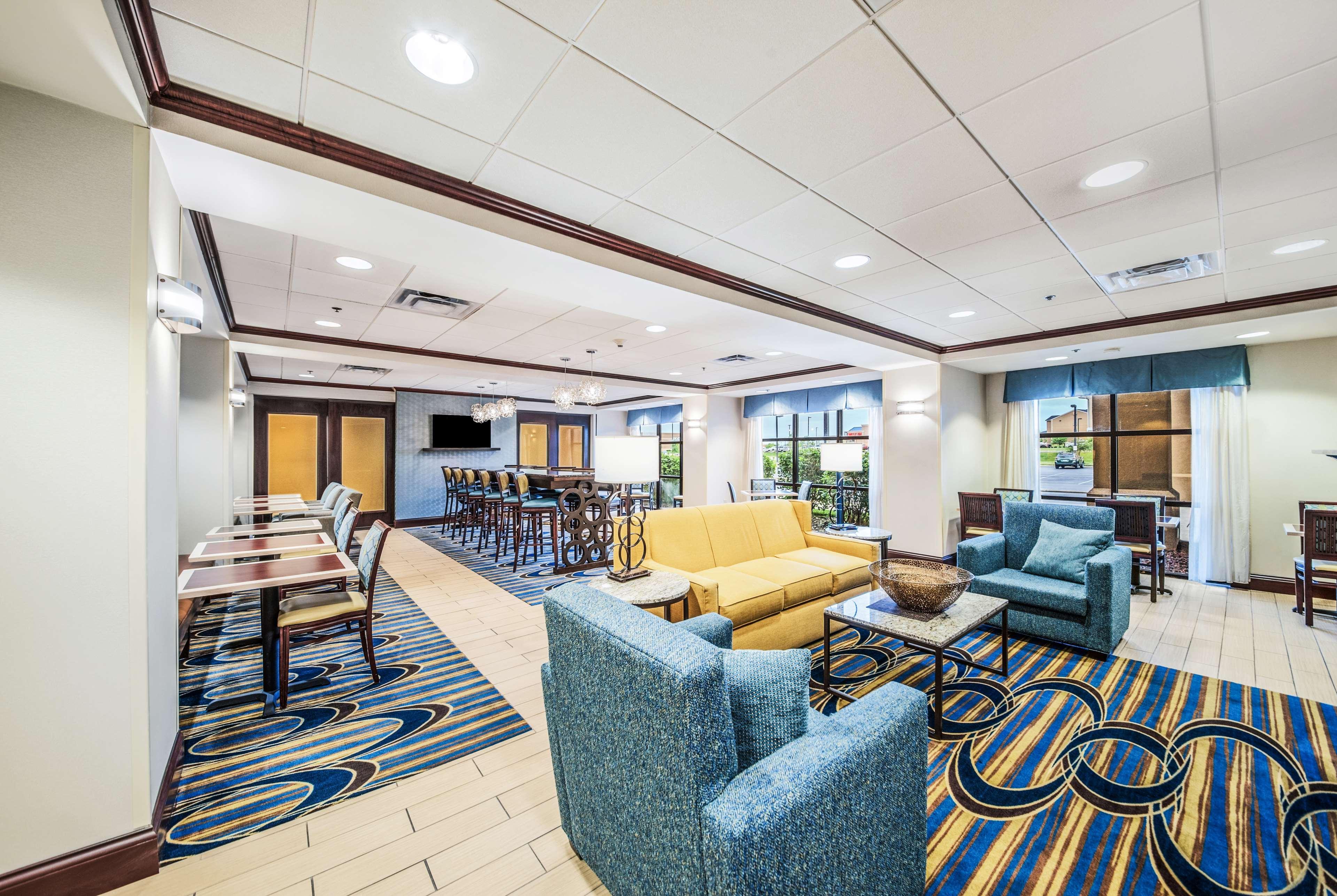 Hampton Inn Greenfield Eksteriør bilde