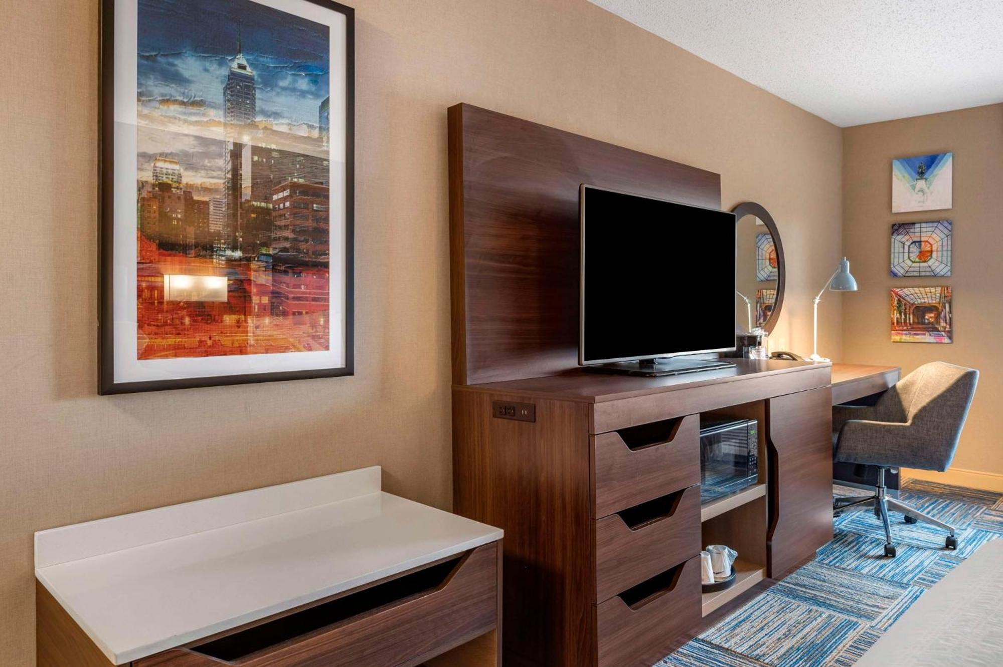 Hampton Inn Greenfield Eksteriør bilde