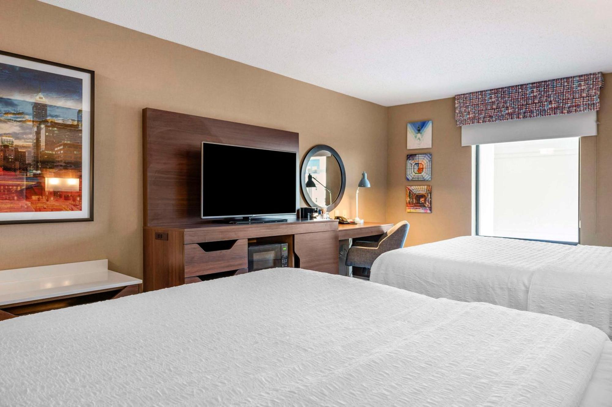 Hampton Inn Greenfield Eksteriør bilde