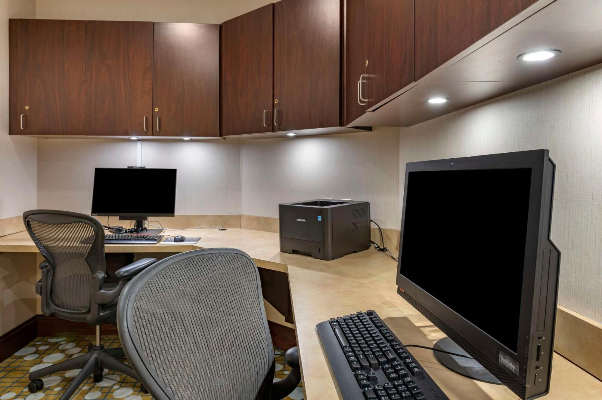 Hampton Inn Greenfield Eksteriør bilde