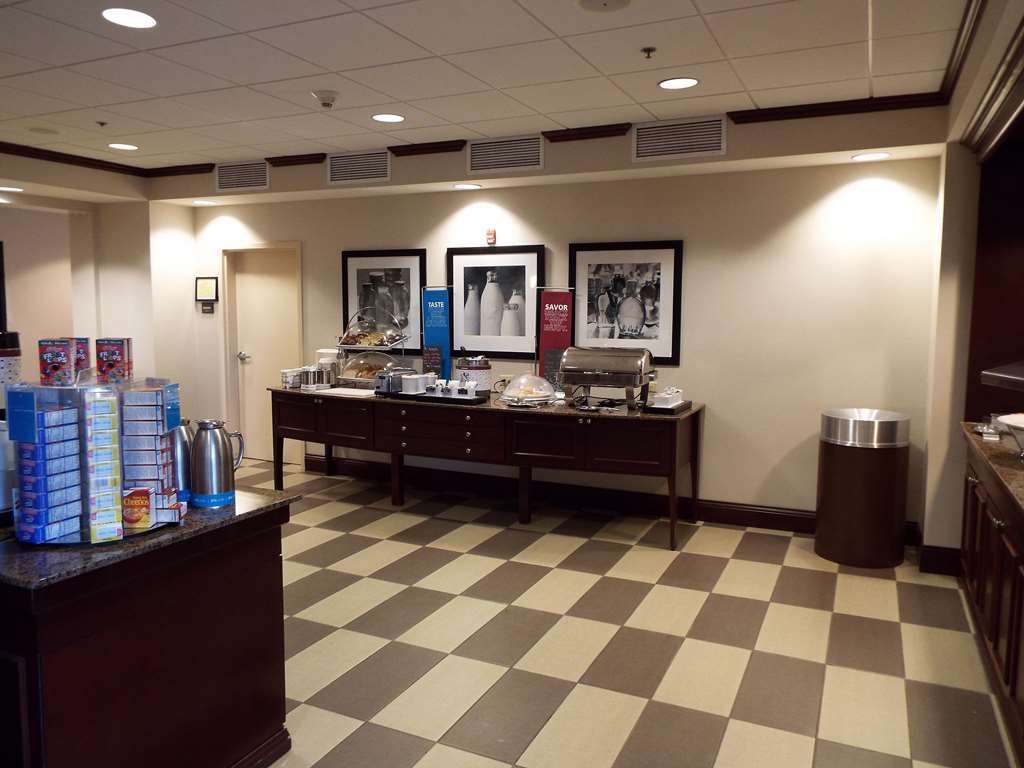Hampton Inn Greenfield Restaurant bilde